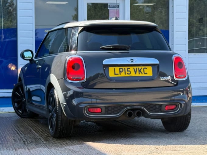 2025 Mini Hatch