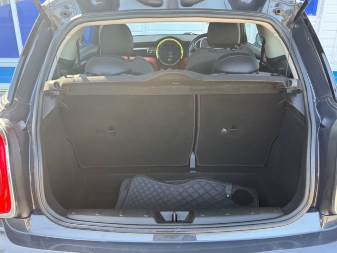 2025 Mini Hatch