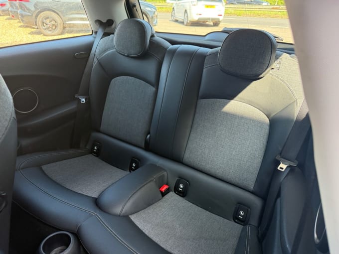 2025 Mini Hatch