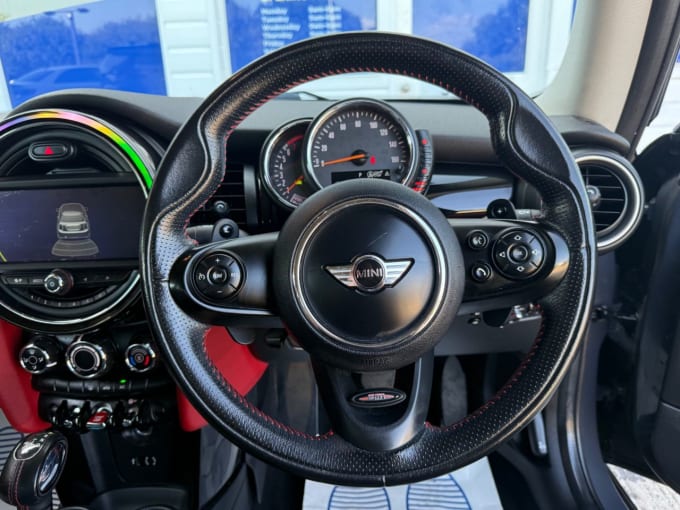 2025 Mini Hatch
