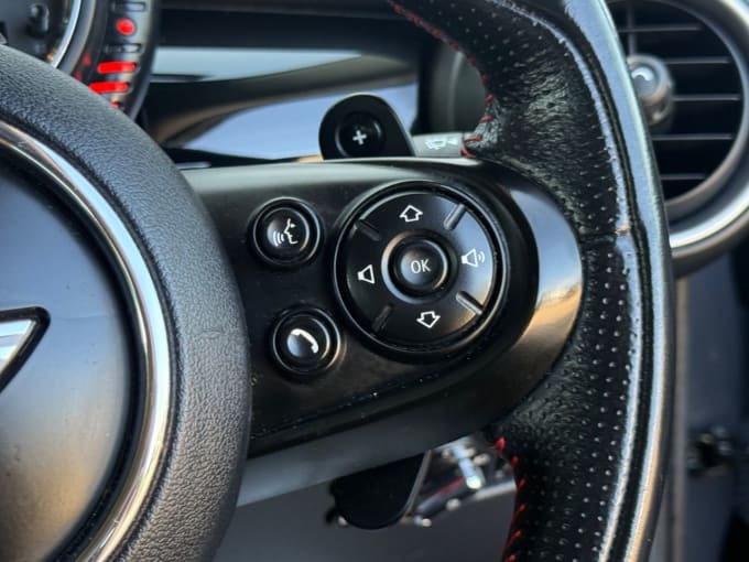 2025 Mini Hatch