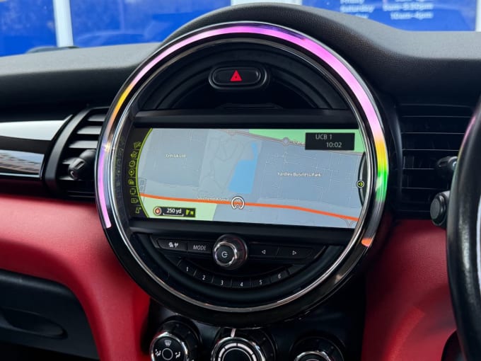 2025 Mini Hatch