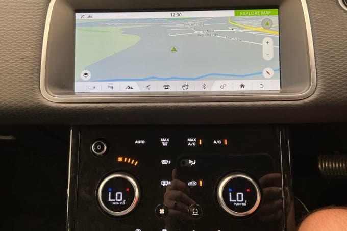 2025 Land Rover Range Rover Evoque