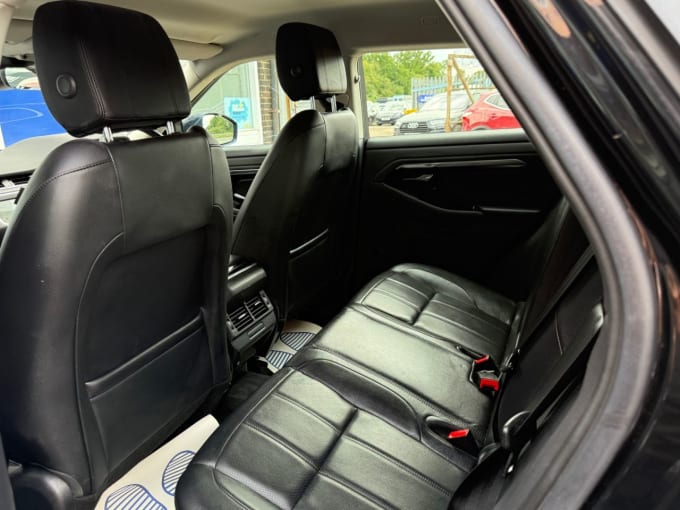2025 Land Rover Range Rover Evoque