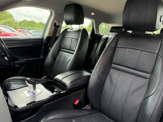 2025 Land Rover Range Rover Evoque