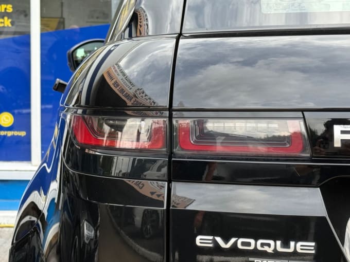 2025 Land Rover Range Rover Evoque