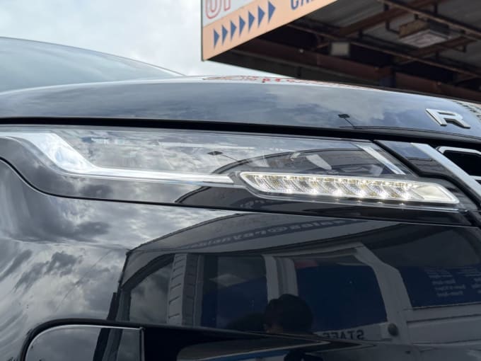 2025 Land Rover Range Rover Evoque