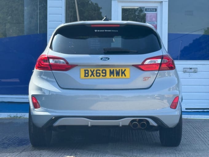 2025 Ford Fiesta