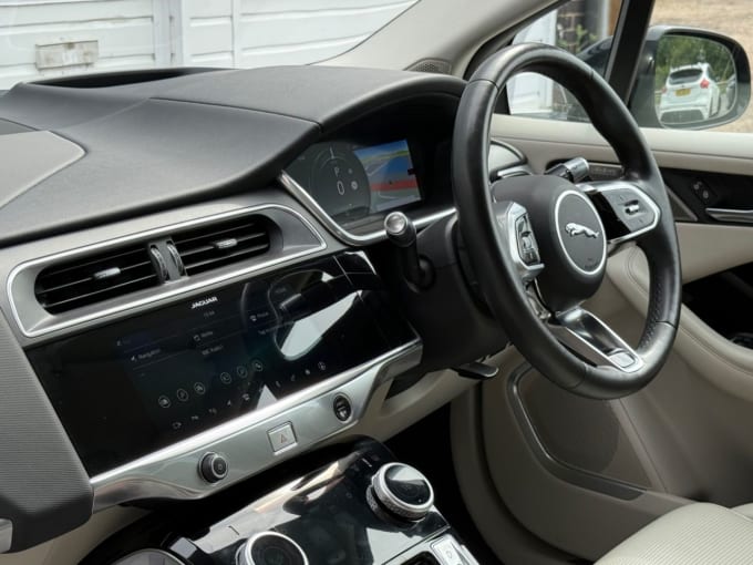 2025 Jaguar I-pace