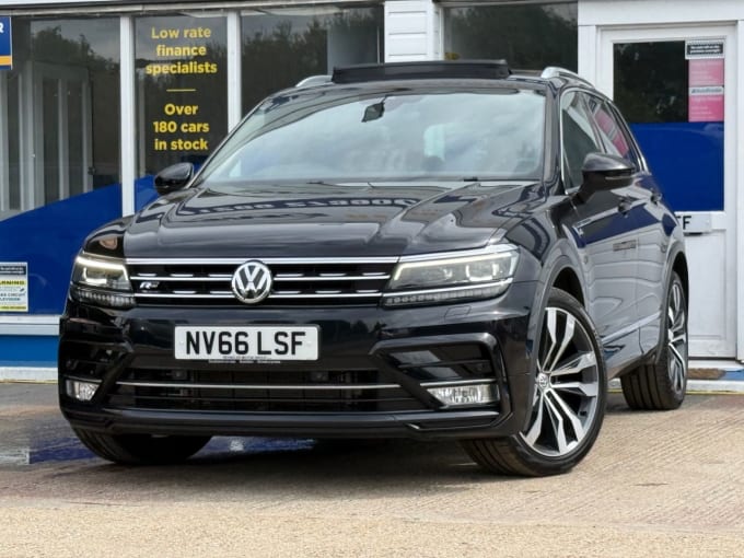 2025 Volkswagen Tiguan