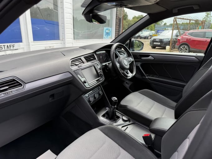 2025 Volkswagen Tiguan