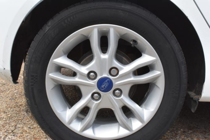 2025 Ford Fiesta