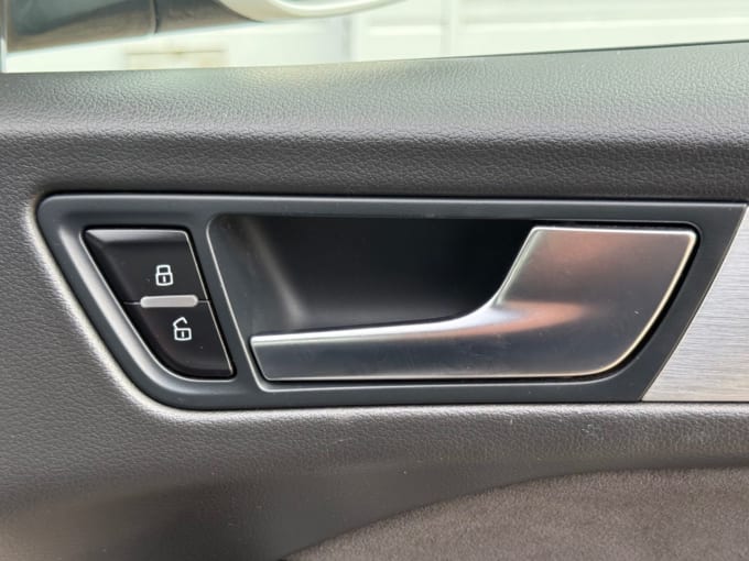 2025 Audi Sq5
