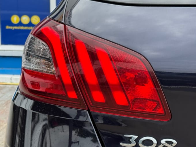2025 Peugeot 308