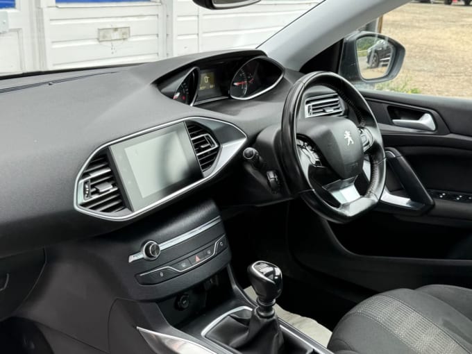 2025 Peugeot 308