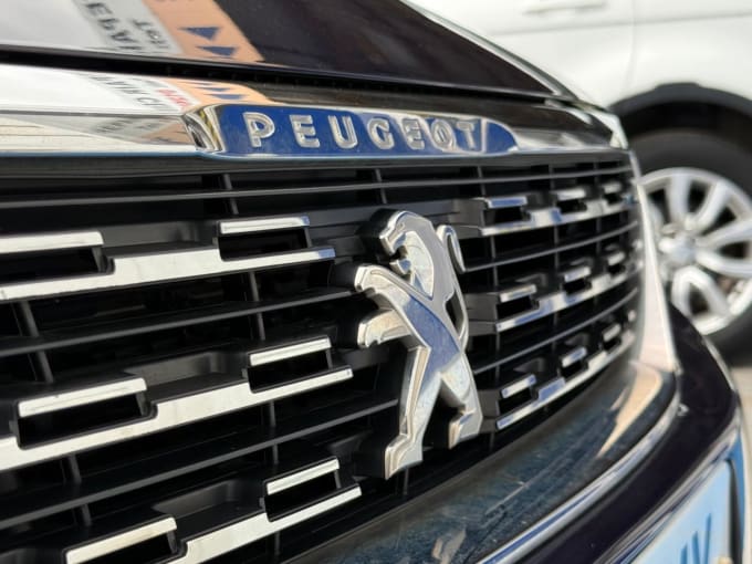 2025 Peugeot 308
