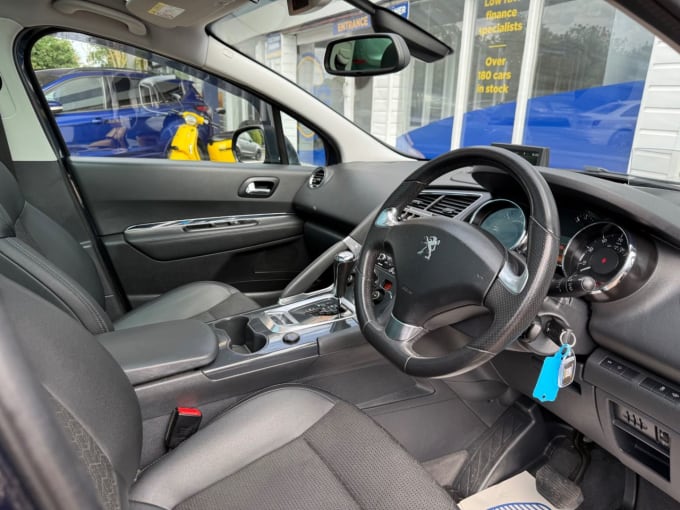 2025 Peugeot 3008