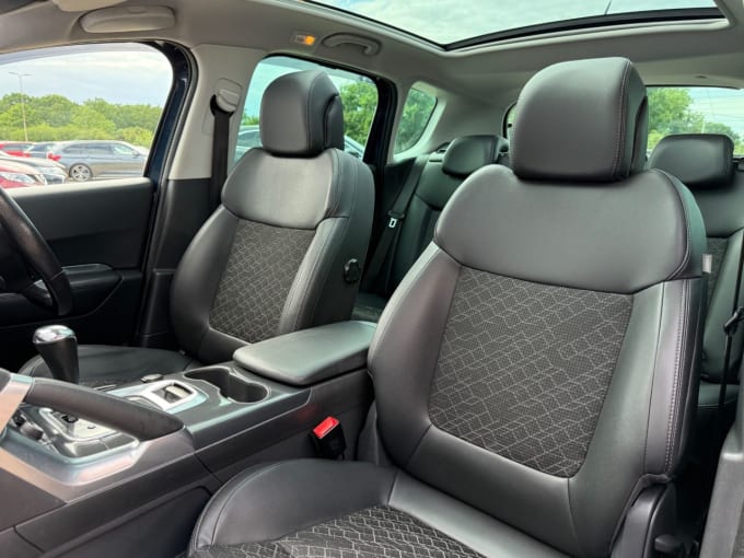 2025 Peugeot 3008