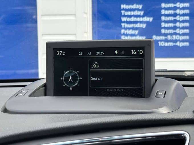 2025 Peugeot 3008