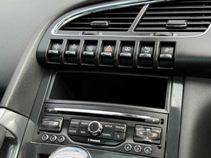 2025 Peugeot 3008