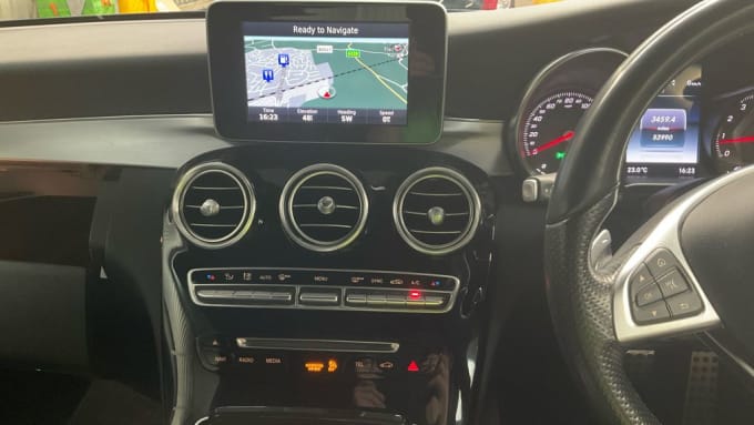 2025 Mercedes-benz C-class