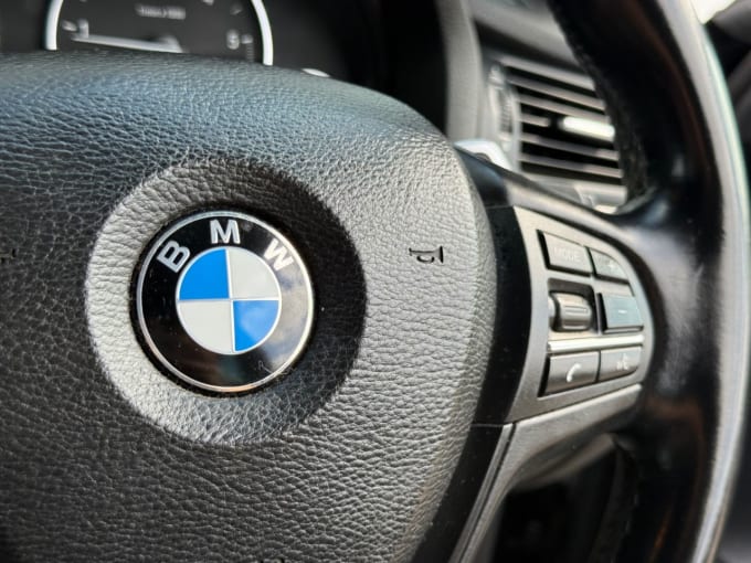 2025 BMW X4
