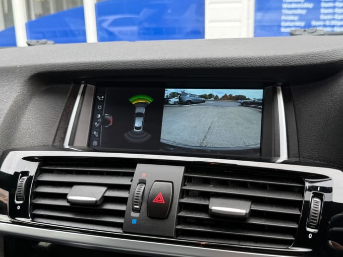 2025 BMW X4