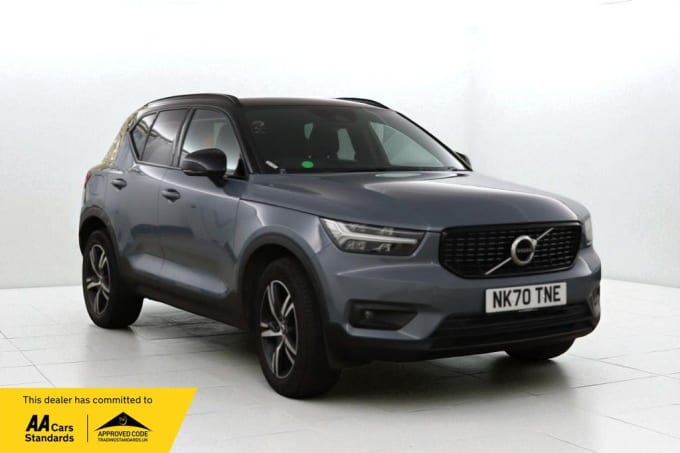 2025 Volvo Xc40