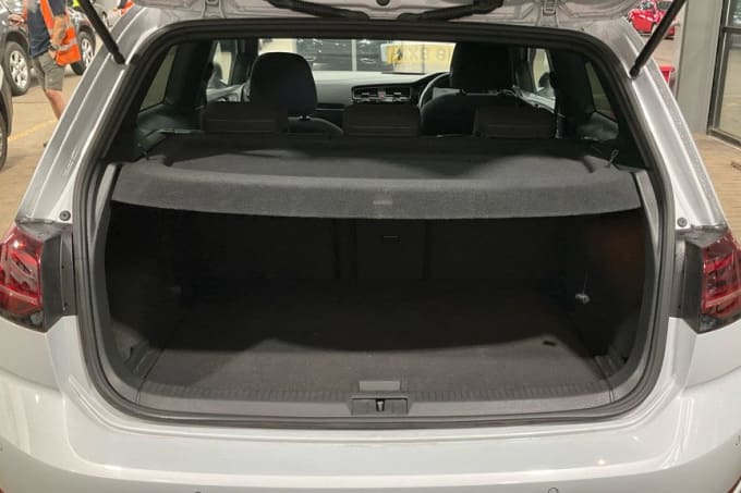 2018 Volkswagen Golf