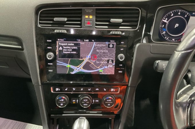2018 Volkswagen Golf