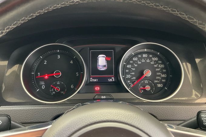2025 Volkswagen Golf