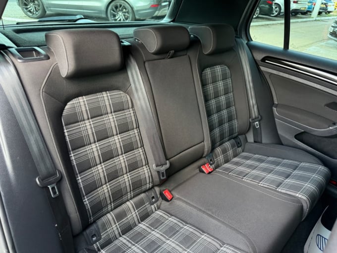2025 Volkswagen Golf