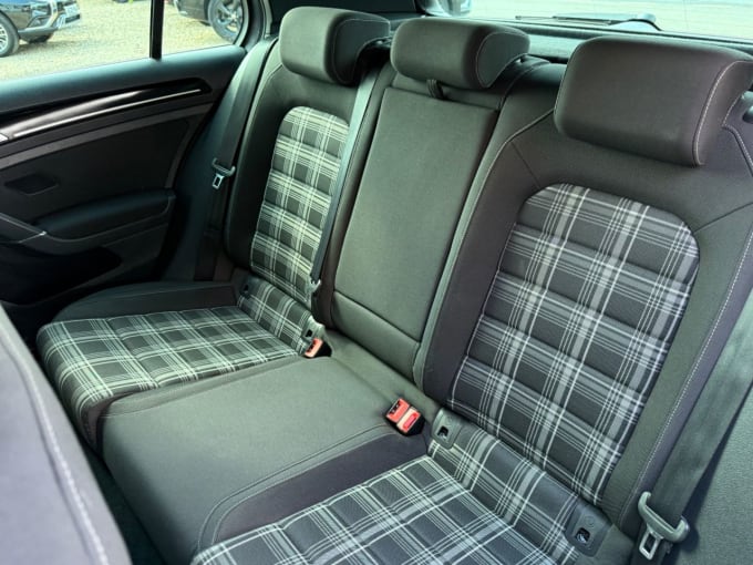 2025 Volkswagen Golf