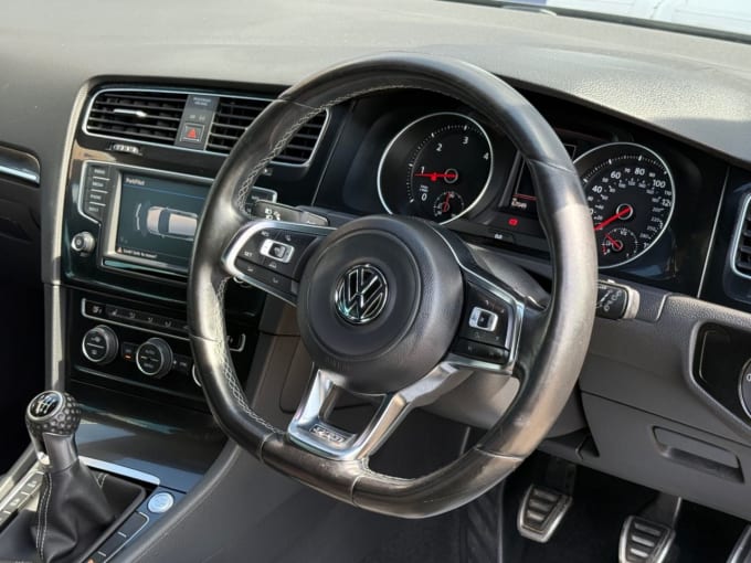 2025 Volkswagen Golf