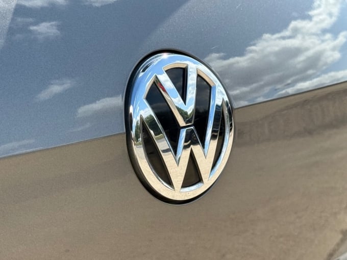 2025 Volkswagen Golf