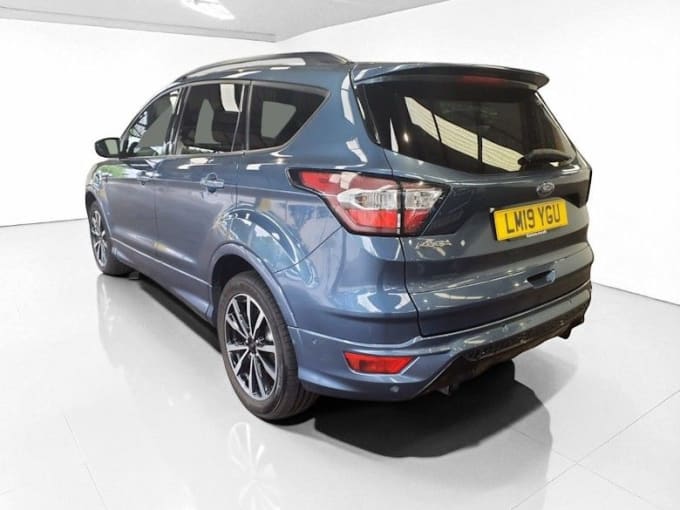 2025 Ford Kuga