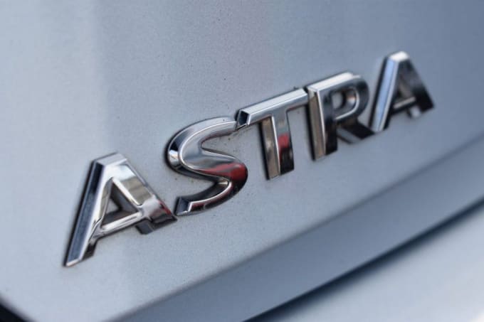 2025 Vauxhall Astra