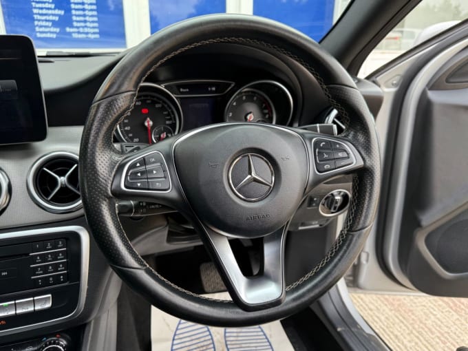 2017 Mercedes Gla-class