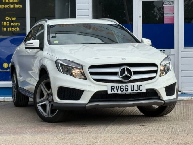 2025 Mercedes-benz 180