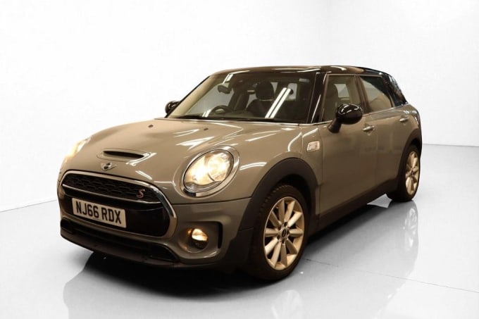 2025 Mini Clubman
