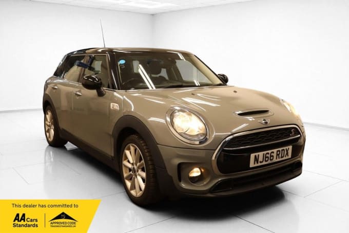 2025 Mini Clubman