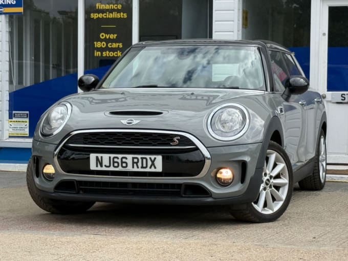 2025 Mini Clubman