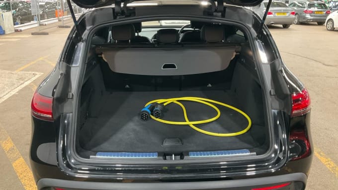 2025 Mercedes-benz Eqc