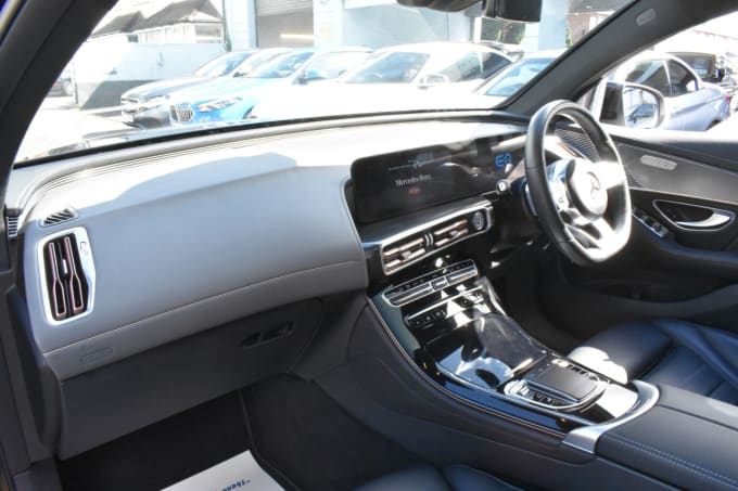 2025 Mercedes-benz Eqc