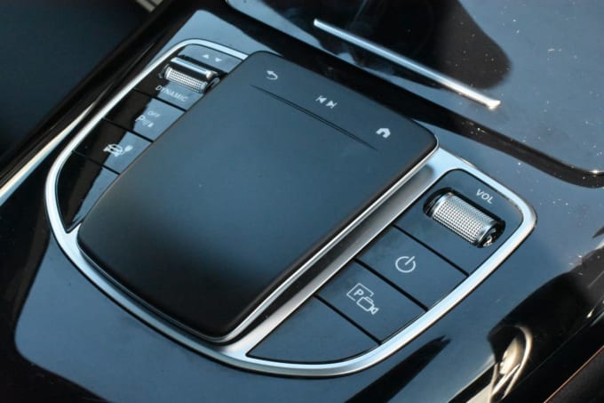 2025 Mercedes-benz Eqc