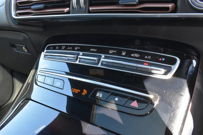 2025 Mercedes-benz Eqc