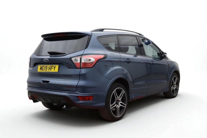 2025 Ford Kuga