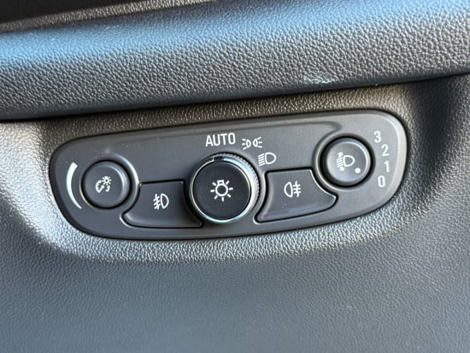 2018 Vauxhall Insignia