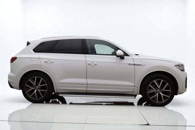 2025 Volkswagen Touareg