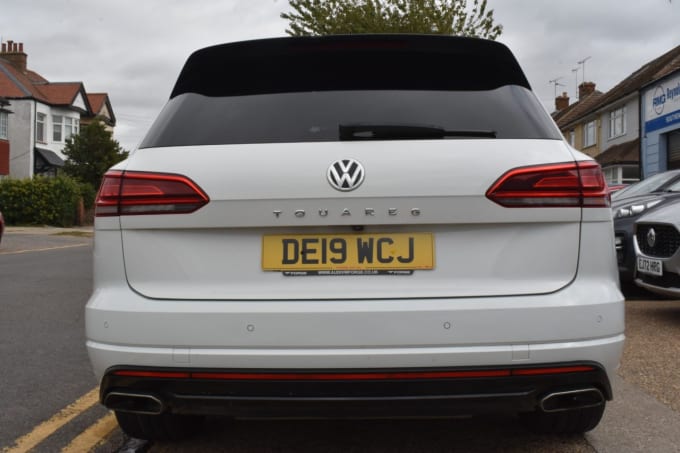 2019 Volkswagen Touareg